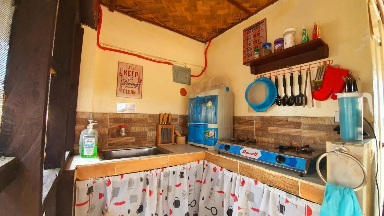 Calatagan'S Bahay Kubo - With Beach Access 외부 사진