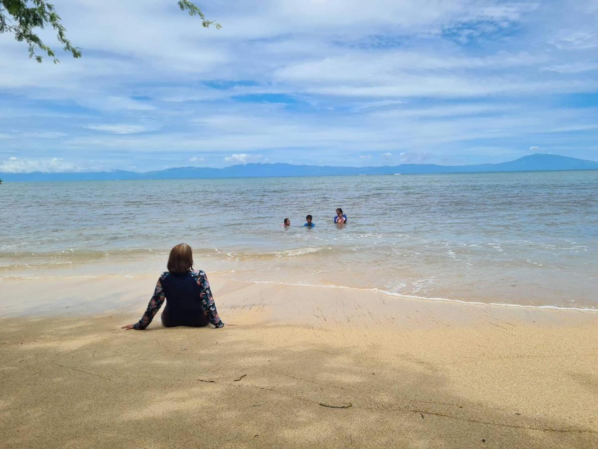 Calatagan'S Bahay Kubo - With Beach Access 외부 사진
